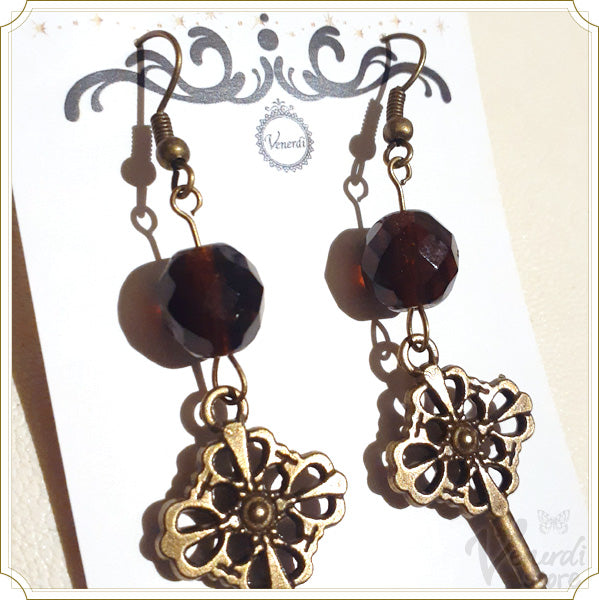 アンティーク調鍵ピアス クラシカルL
