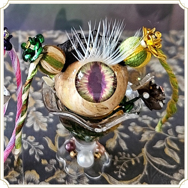 目玉人形 キーホルダー“ザラーメ”
