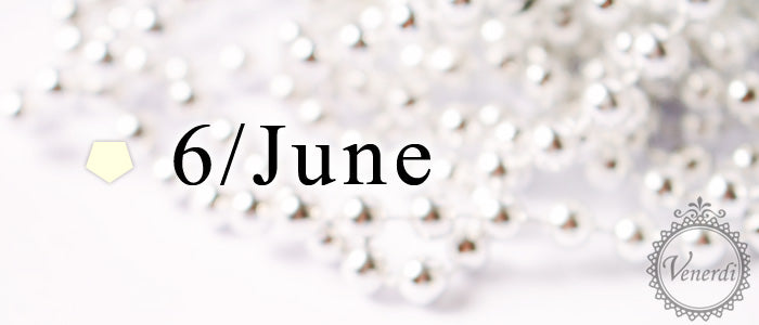 6月 / June / パール・ムーンストーン / 白