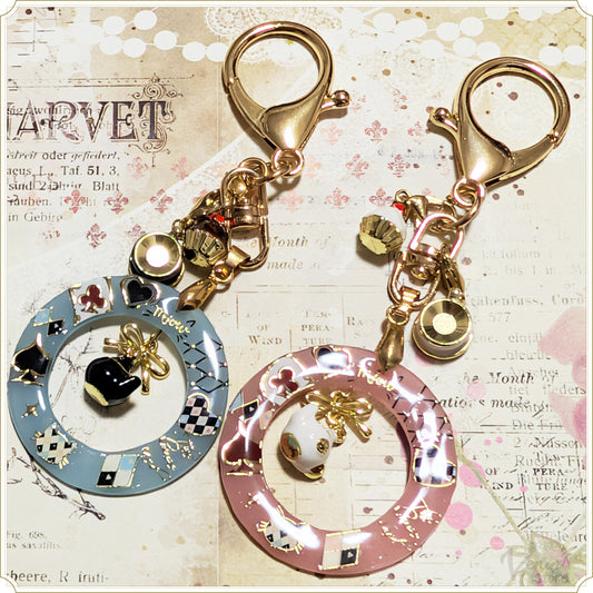 アリス風キーホルダー