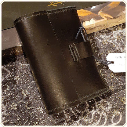 牛革 黒のカードケース