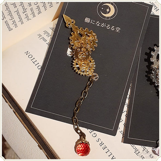 機械仕掛けのイヤーカフ