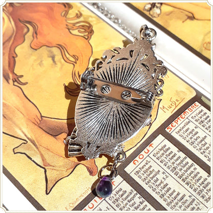 ゴシックブローチ＆ネックレス（灰）