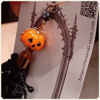 ハロウィンカボチャのペンダント