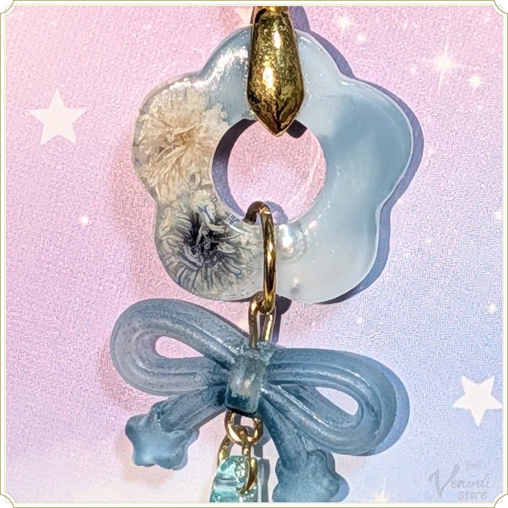 花花リボンのネックレス（ブルー・60cm）