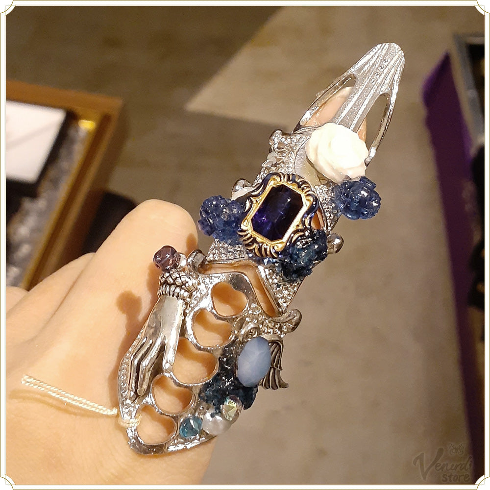 蒼牙の鉤爪