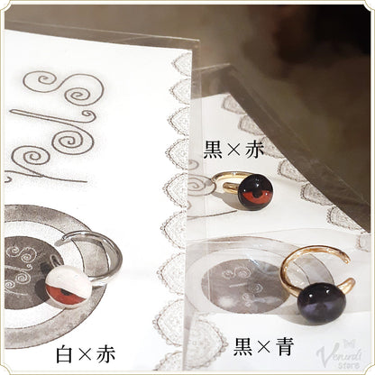 瞳のイヤーカフ