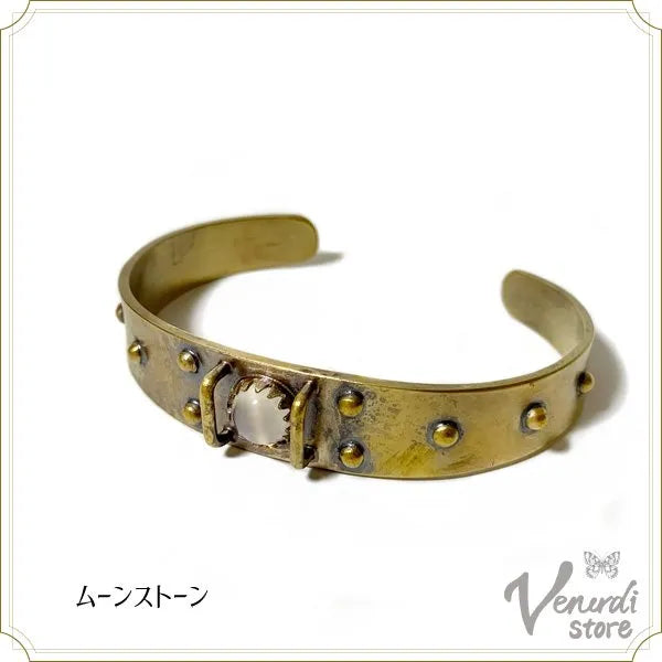 舷窓のブレスレット（ムーンストーン・ブルースピネル）