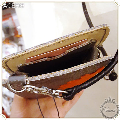 歯車スマホポシェット