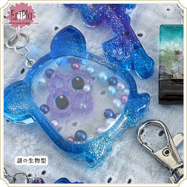 波音のシャカシャカキーホルダー ロボ型/謎の生物型/ハリネズミ型