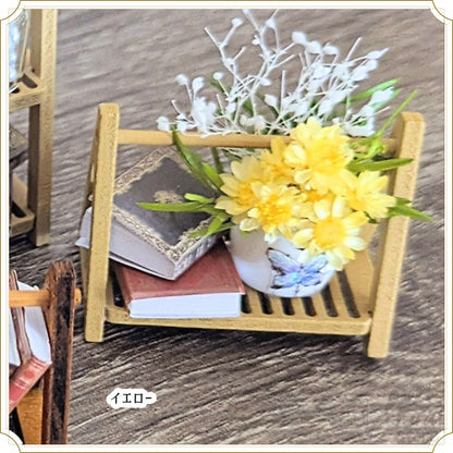 木製フラワーラックと本の虫（一段）