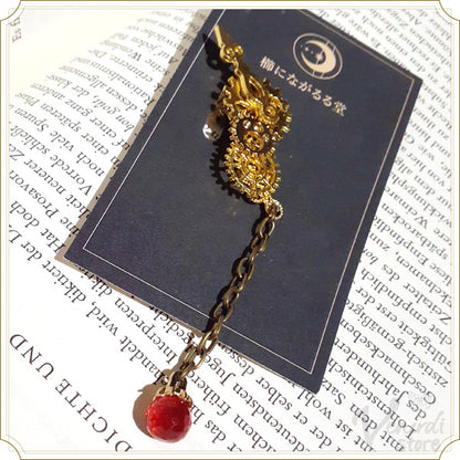 機械仕掛けのイヤーカフ