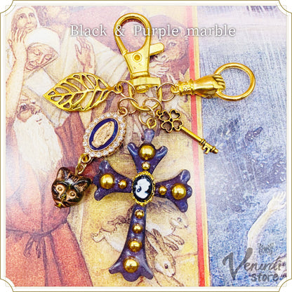 Cross key holder