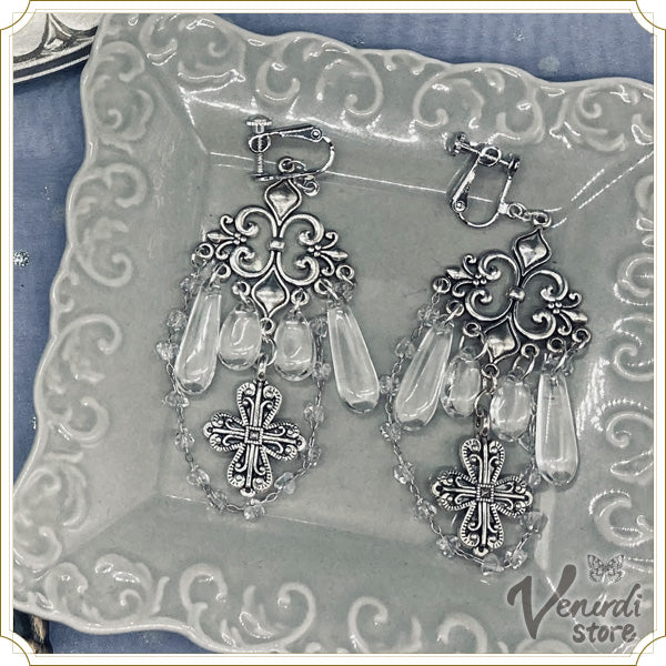 氷の祭壇 ピアス／イヤリング