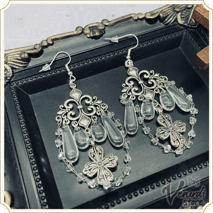氷の祭壇 ピアス／イヤリング