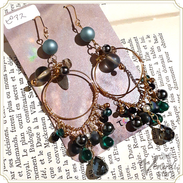 シャンデリアピアス　グリーン