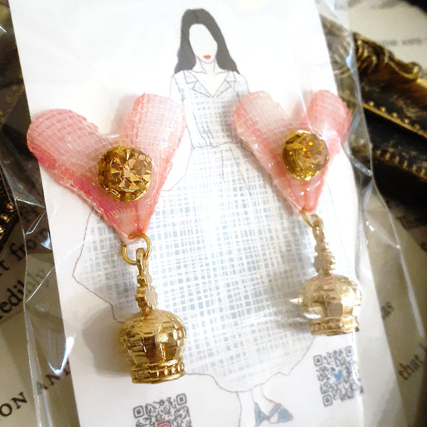 桜ピンクハートの王冠ピアス