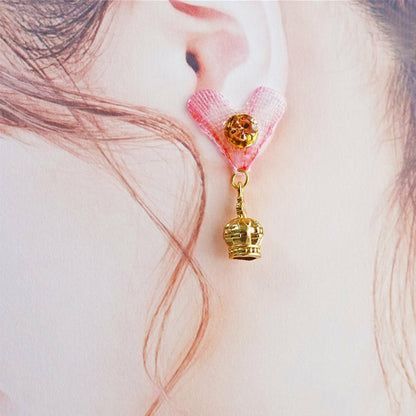 桜ピンクハートの王冠ピアス